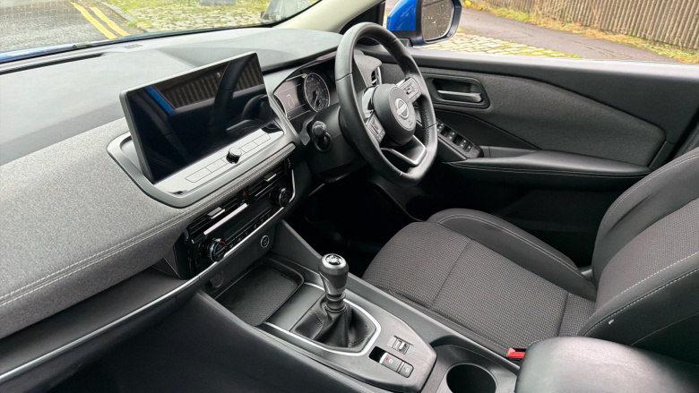 Nissan Qashqai 1.3 DiG-T MH Acenta Premium 5dr Petrol Hatchback